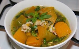 Công thức nấu ăn ngon món Canh bí đỏ nấu tôm