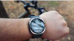 Đồng Hồ Samsung Galaxy Watch mẫu mới có gì đặc biệt?